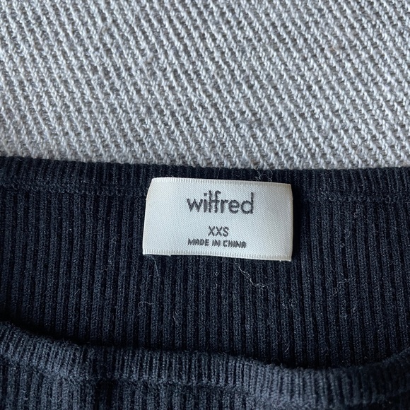 Aritzia Wilfred Yacine Cut Out Knot Top Black - Picture 3 of 6